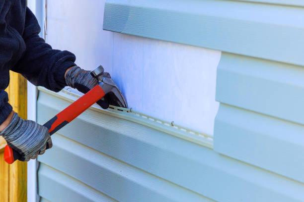 Reliable Emergency Siding Repair contractor in Reading, MA by Creative Siding